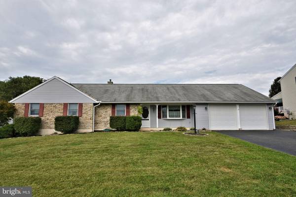 2577 WILLOW LN, Gilbertsville, PA 19525