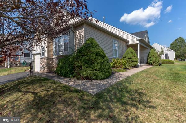 73 LONGCROSS RD, Royersford, PA 19468