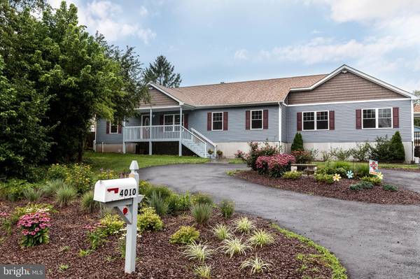 4010 CROSS RD, Collegeville, PA 19426