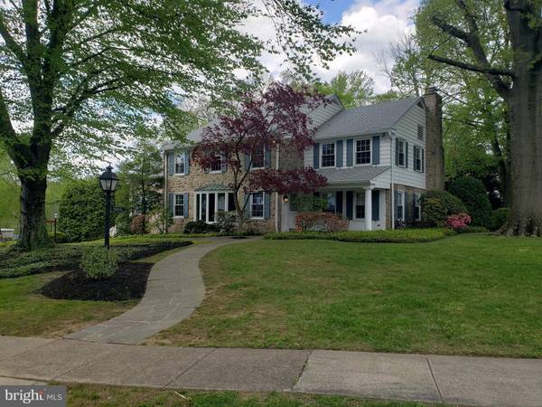 1846 HEMLOCK CIR, Abington, PA 19001