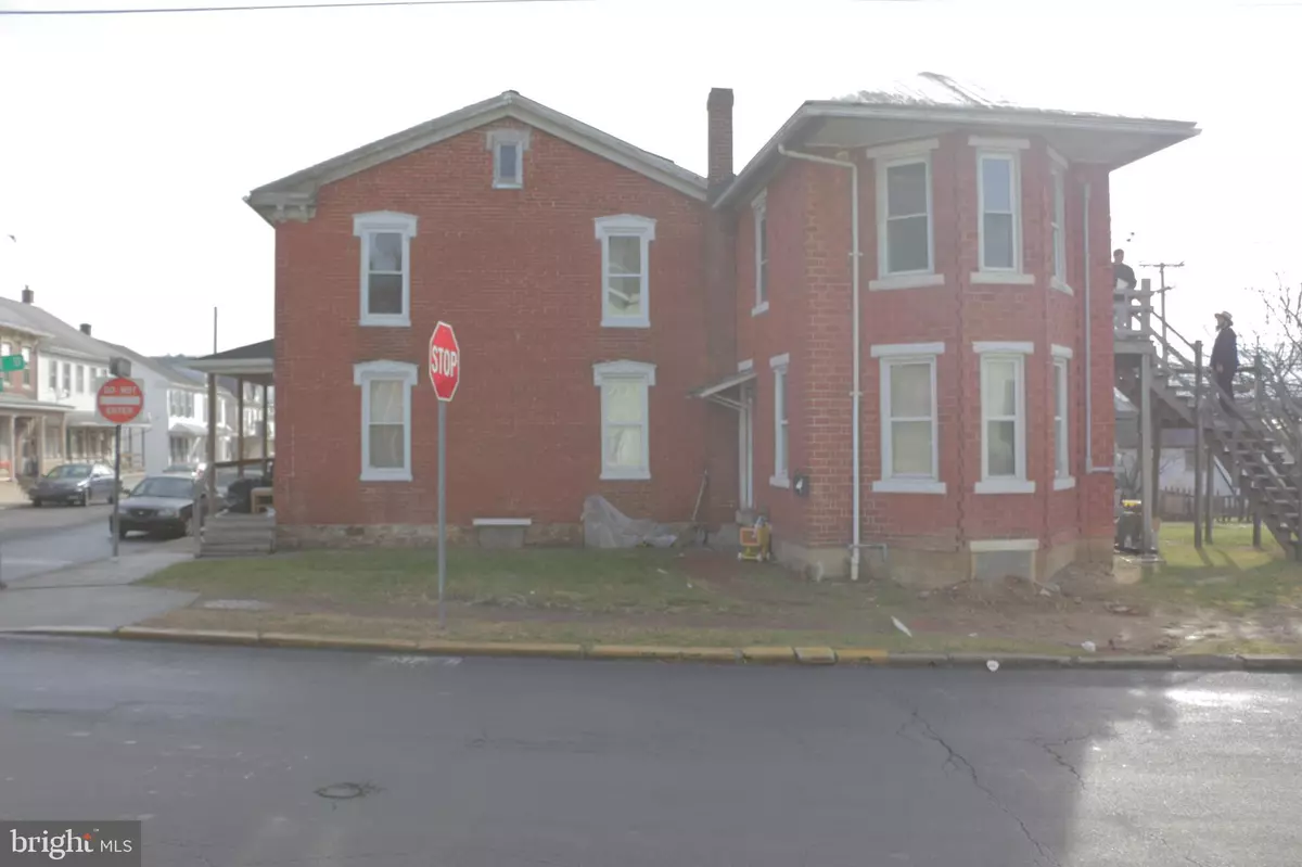 Lewistown, PA 17044,220 GRAND N