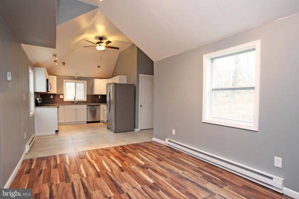 East Stroudsburg, PA 18302,205 SHAWNEE DR