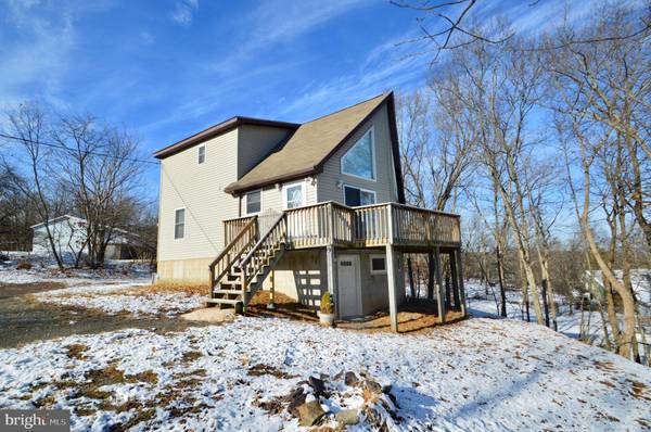 253 HAYSTACK RD, Henryville, PA 18332