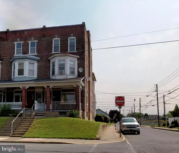 1801 LINCOLN AVE, Northampton, PA 18067