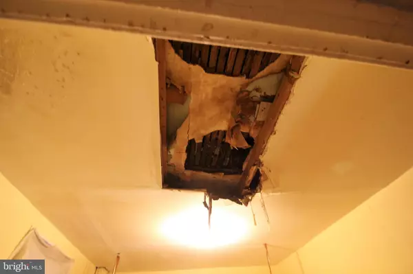 Philadelphia, PA 19134,2059 E ONTARIO ST