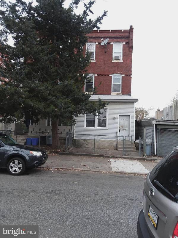 3911 BROWN ST, Philadelphia, PA 19104