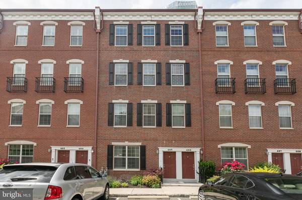 405 REGATTA DR, Philadelphia, PA 19146