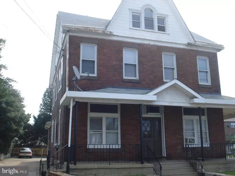 7437 OXFORD AVE, Philadelphia, PA 19111