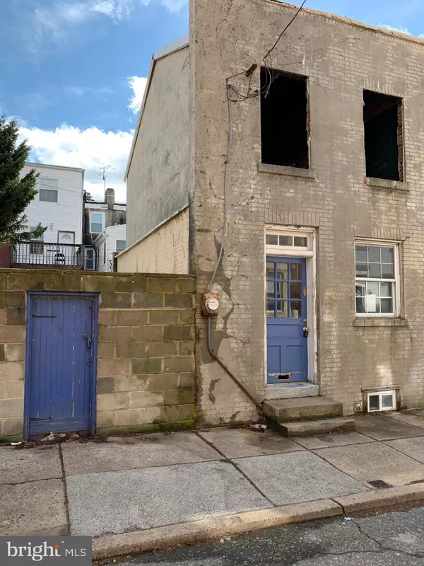 Philadelphia, PA 19147,536 TITAN ST