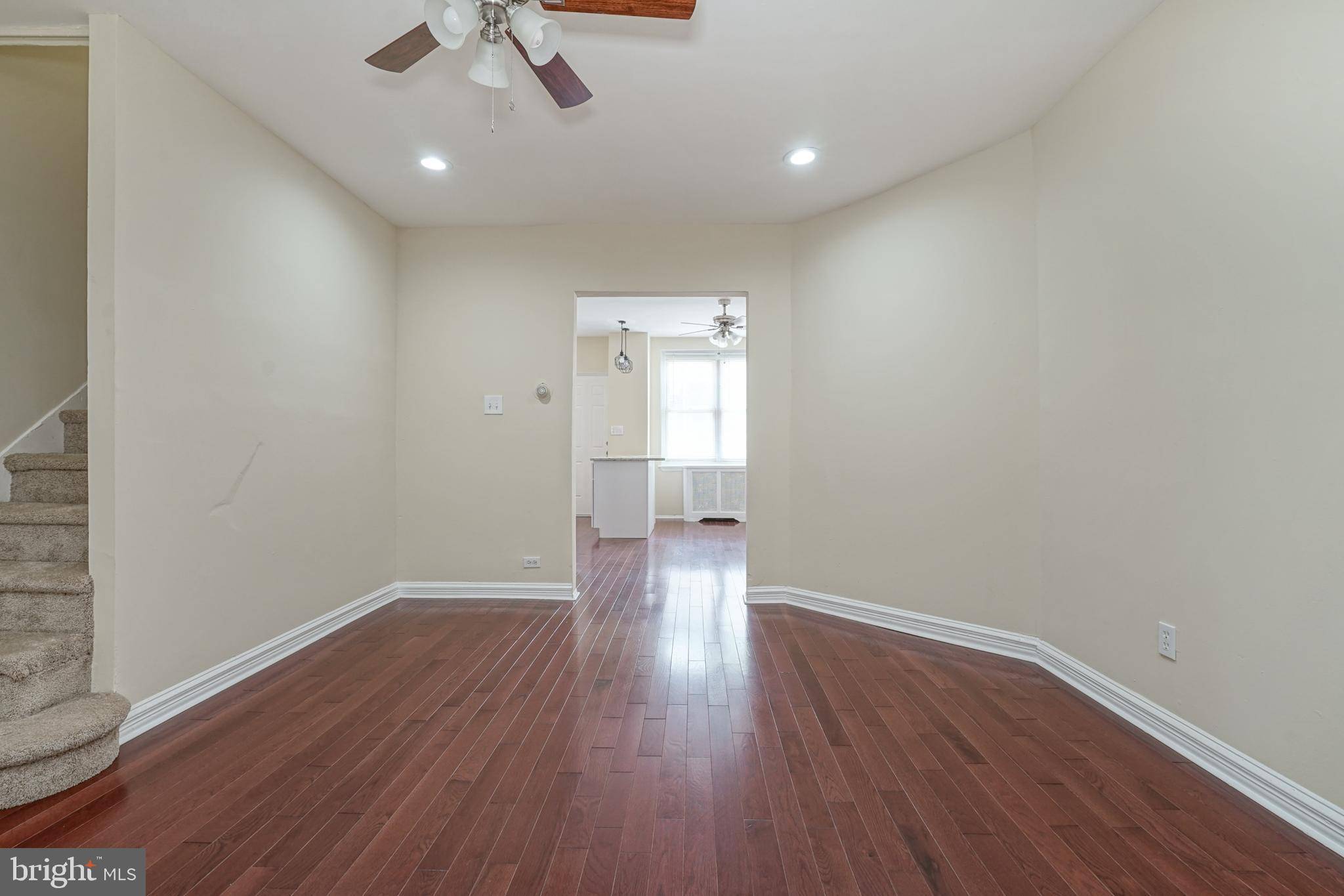 Philadelphia, PA 19138,6612 N UBER ST