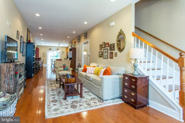 Philadelphia, PA 19146,1930 LATONA ST