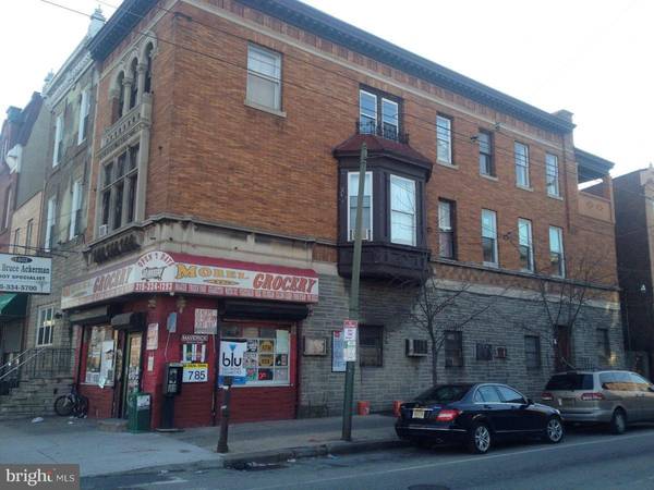 1600 S BROAD ST, Philadelphia, PA 19145