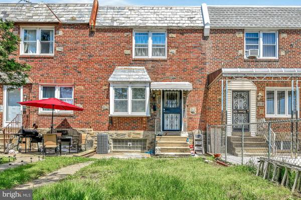 2141 MAGEE AVE, Philadelphia, PA 19149