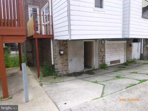 Philadelphia, PA 19149,5826 AKRON ST