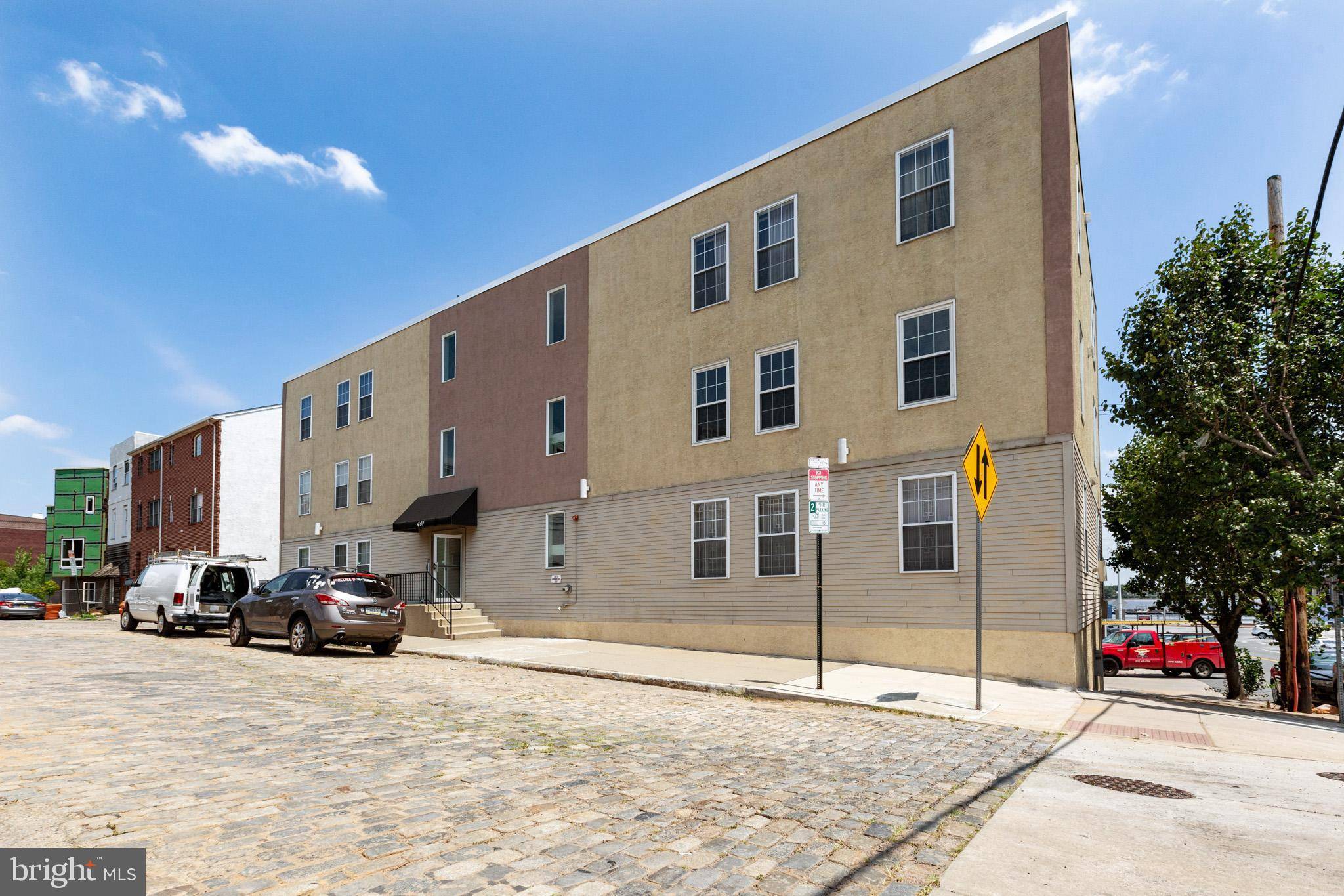 Philadelphia, PA 19123,401-411 N FRONT ST #2A