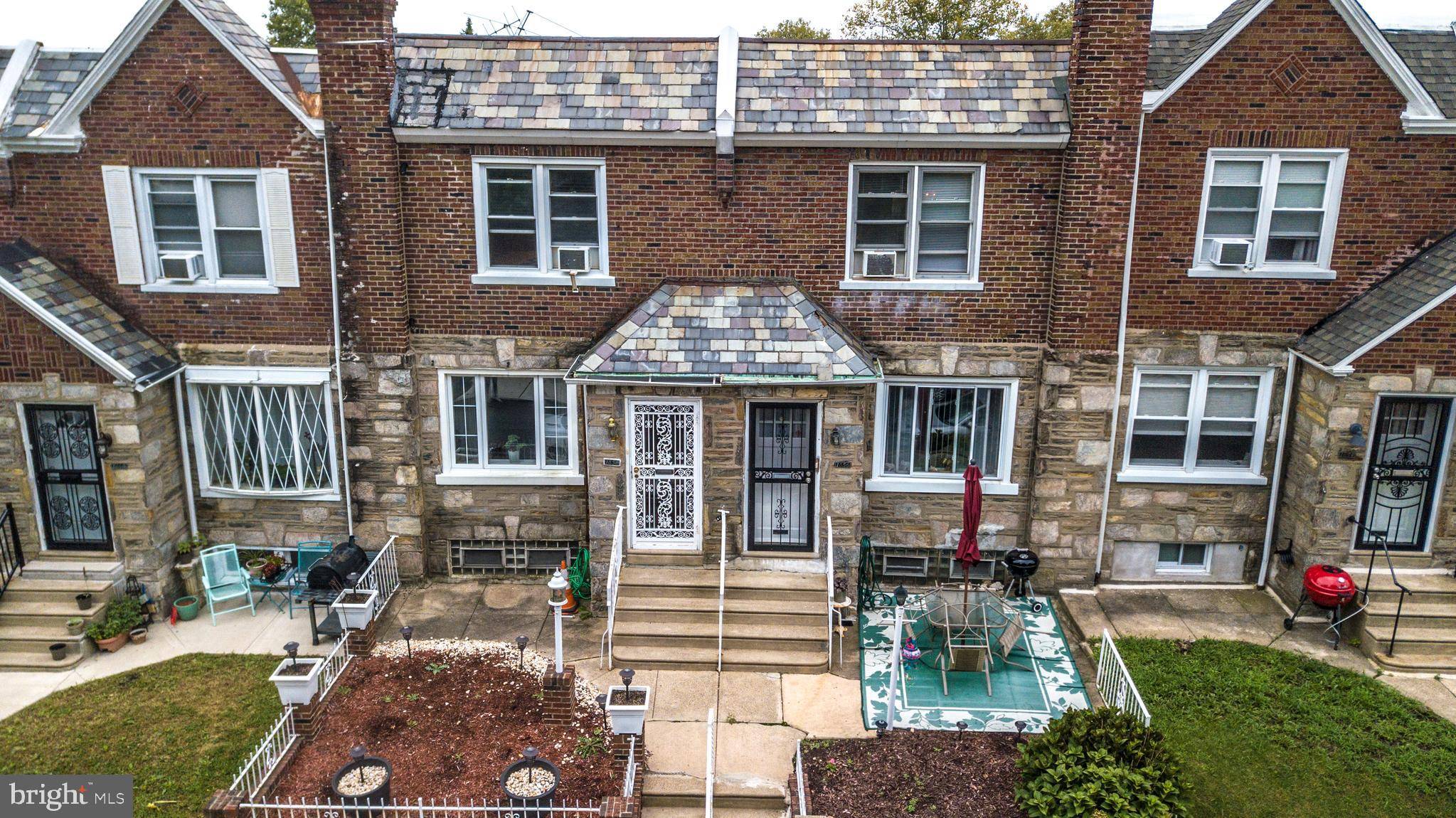 1858 MOHICAN ST, Philadelphia, PA 19138