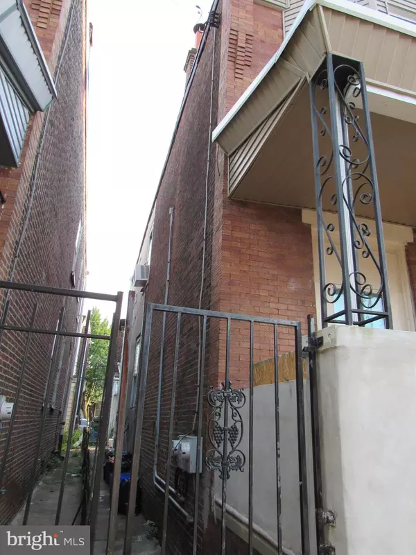 Philadelphia, PA 19134,726 E ONTARIO ST