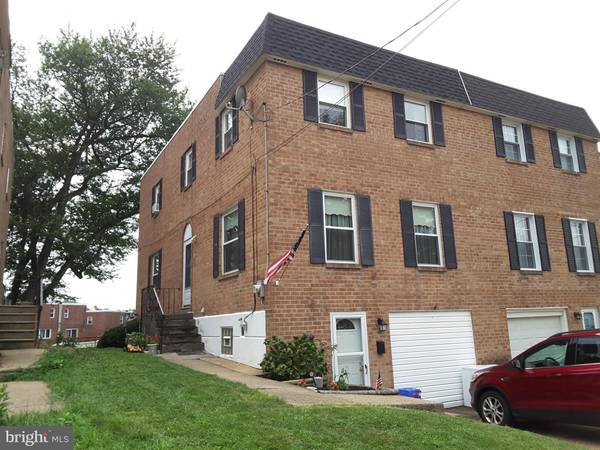 2838 WALNUT HILL ST, Philadelphia, PA 19152