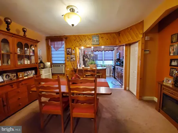 Philadelphia, PA 19135,4153 GILHAM ST