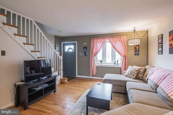 Philadelphia, PA 19128,359 FAIRWAY TER