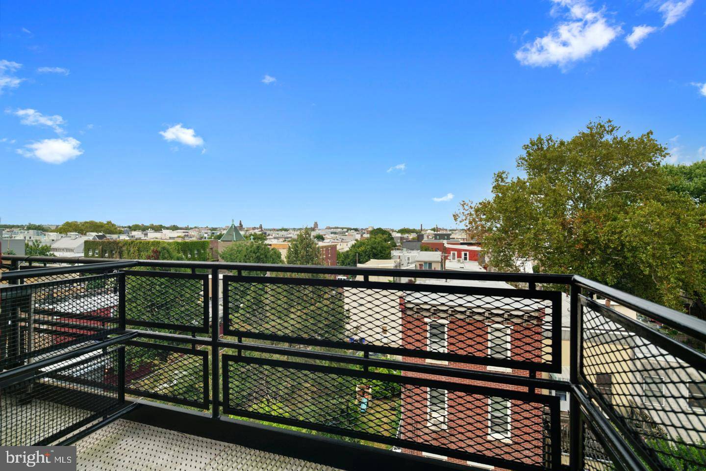 Philadelphia, PA 19125,1714 MEMPHIS ST #404
