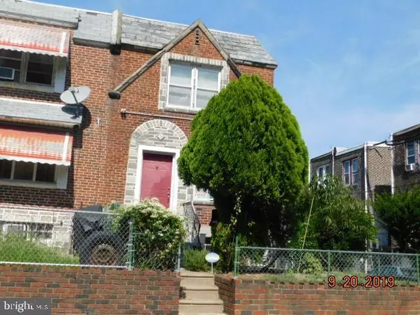 659 E ANNSBURY, Philadelphia, PA 19124