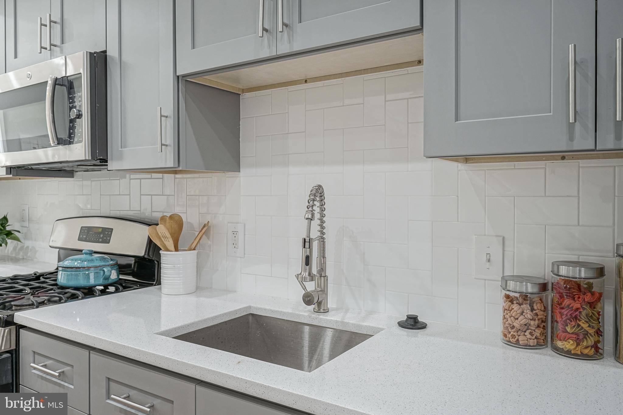 Philadelphia, PA 19146,1520 S COLORADO ST
