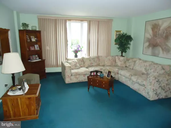 Philadelphia, PA 19111,1232 RIPLEY ST