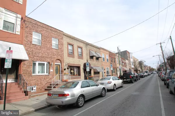 Philadelphia, PA 19148,925 MORRIS ST