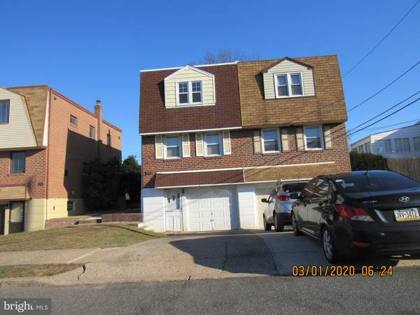 11103 KIRBY DR, Philadelphia, PA 19154