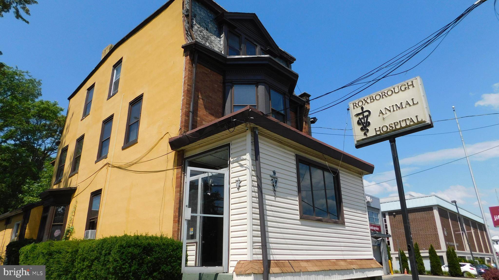 6712 RIDGE AVE, Philadelphia, PA 19128