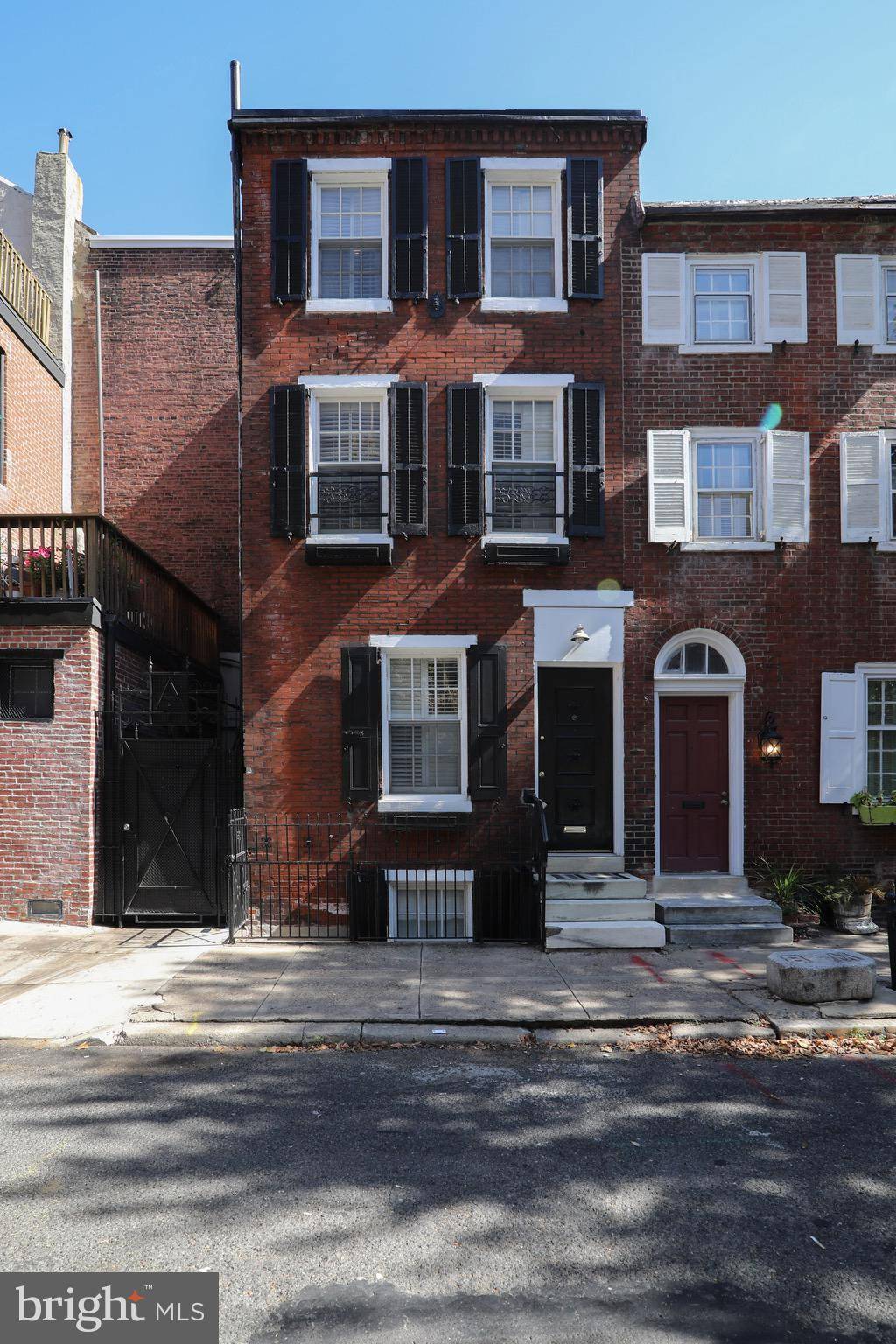 Philadelphia, PA 19107,301 S CAMAC ST