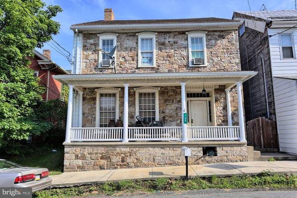 109 E MAIN ST, Landisburg, PA 17040