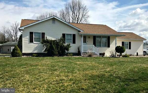 620 SHECK DR, Newport, PA 17074