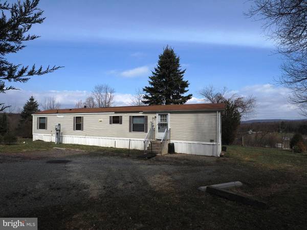 43 ARCHERY CLUB RD, New Ringgold, PA 17960