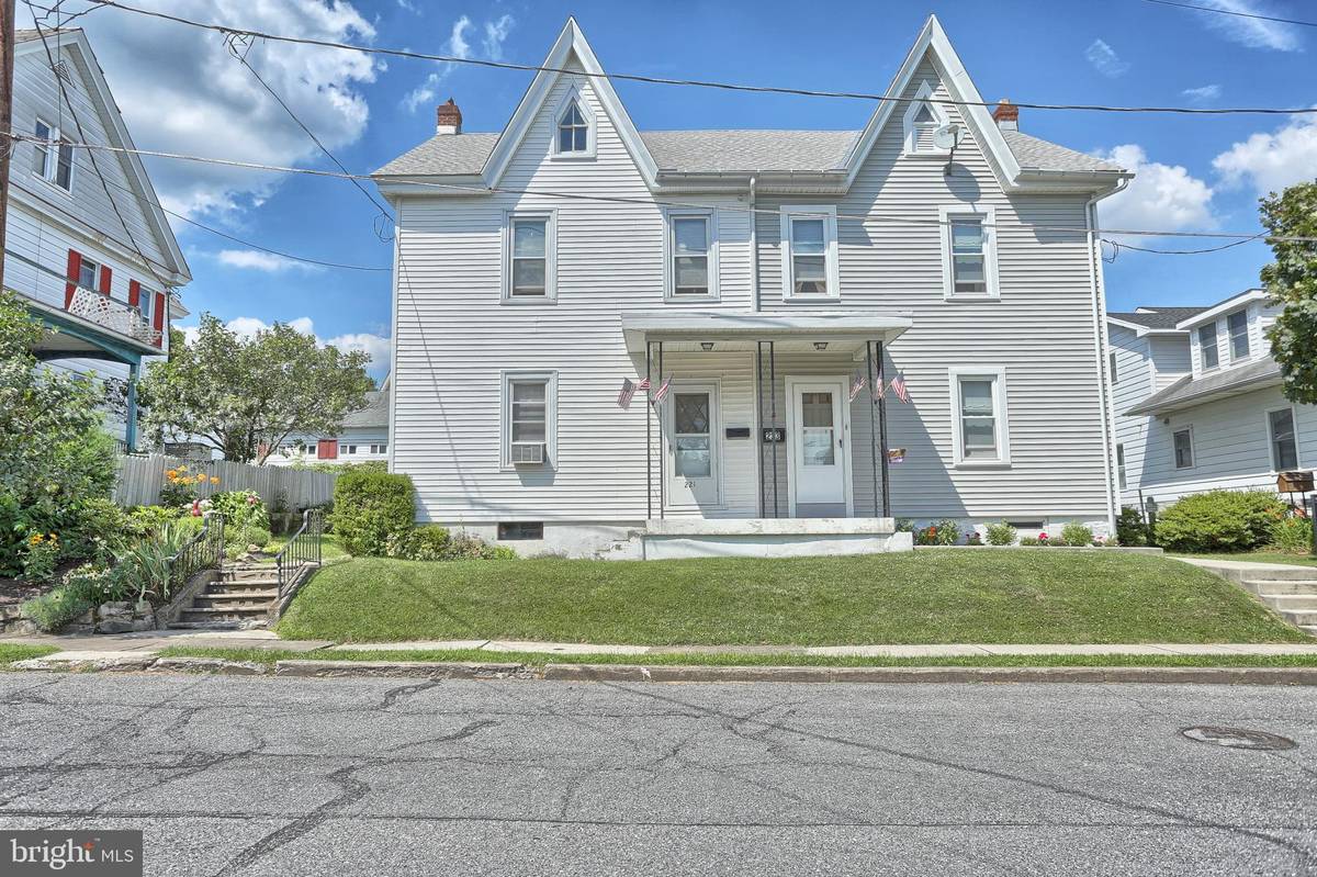 Orwigsburg, PA 17961,221 E TAMMANY ST