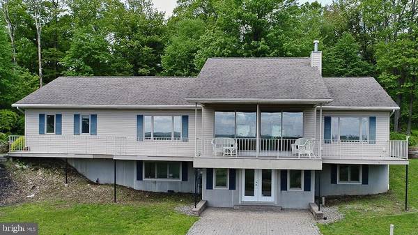 560 HEMLOCK RD, Tamaqua, PA 18252