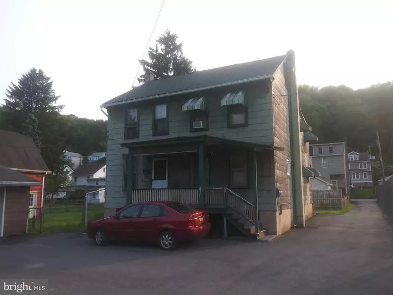 200-202 BUCKLEY ST, Minersville, PA 17954