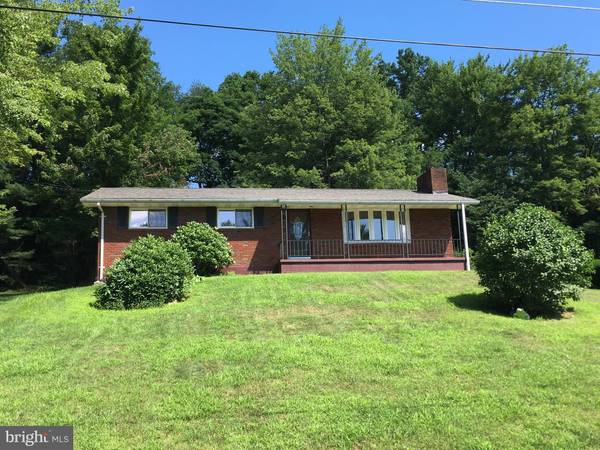 31 BRYN MAWR AVE, Pottsville, PA 17901