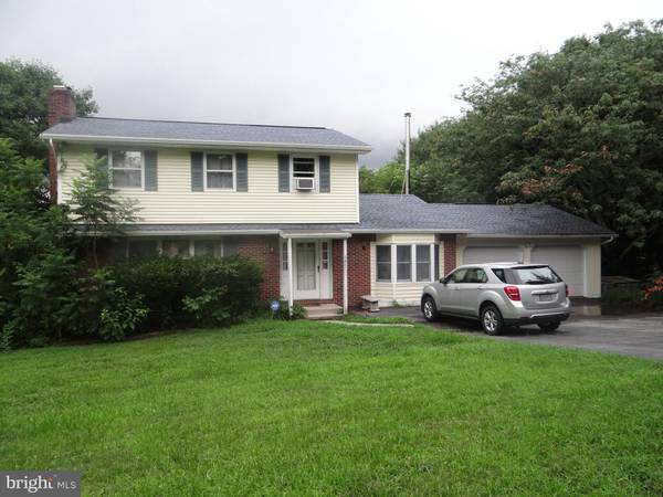 641 SCHUYLKILL MOUNTAIN RD, Schuylkill Haven, PA 17972