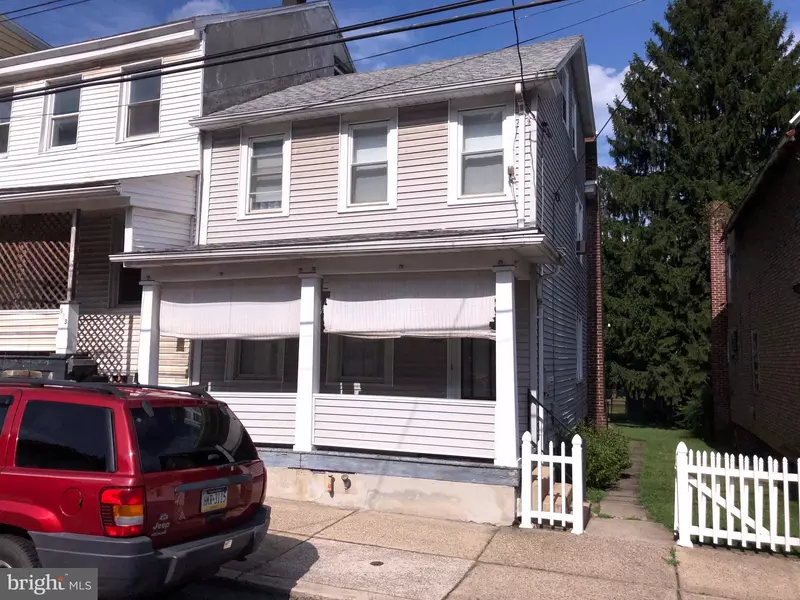 521 WASHINGTON ST, Tamaqua, PA 18252