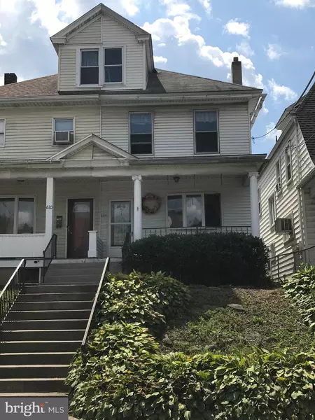 608 E BROAD ST, Tamaqua, PA 18252