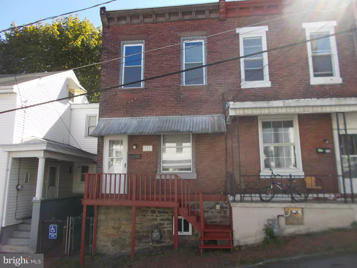 Pottsville, PA 17901,323 W RACE ST