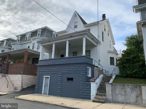 45 LAFAYETTE ST, Tamaqua, PA 18252