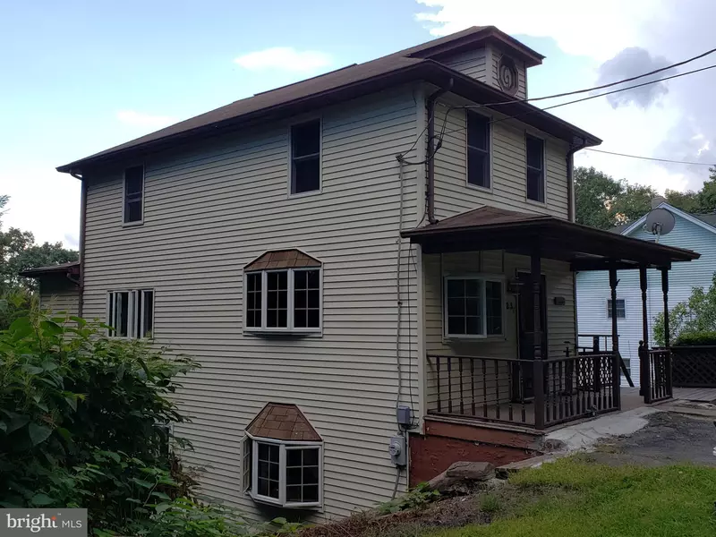 23 HADDOCK RD, Mcadoo, PA 18237