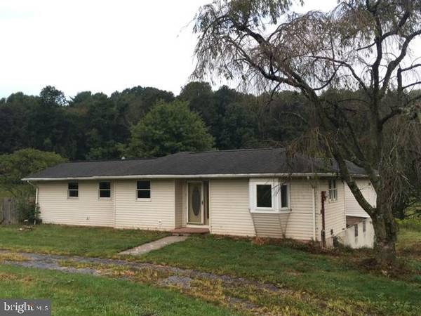 549 COAL MOUNTAIN RD, Orwigsburg, PA 17961