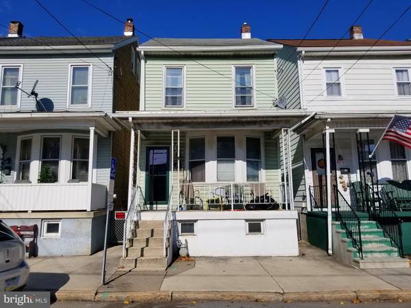 108 POTTSVILLE ST, Port Carbon, PA 17965