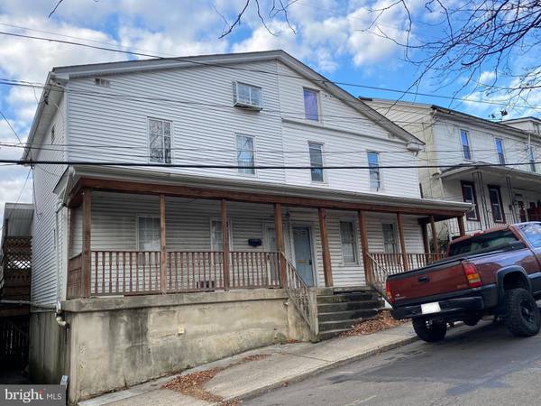 305-307 FLEET STREET, Pottsville, PA 17901