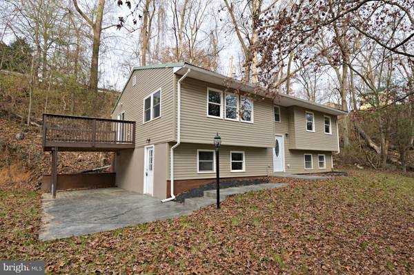 53 SASSAFRAS LN, Delta, PA 17314