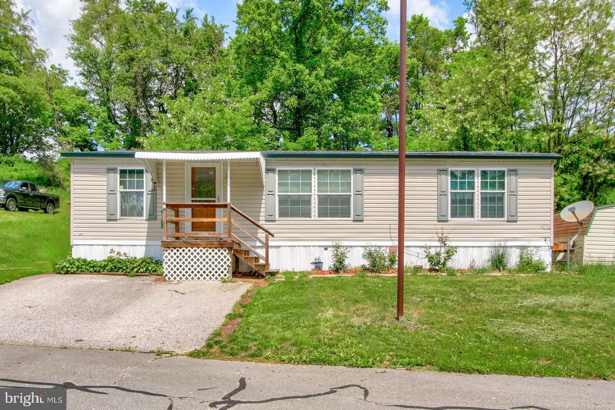 Windsor, PA 17366,44 CHEYENNE CT